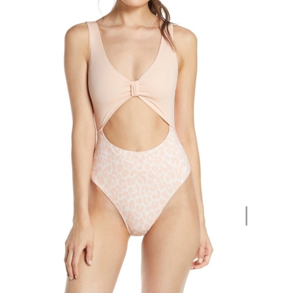 NWOT Something Navy|| Cut Out leopard Print Pink One Piece Bathing Suit , Medium - Picture 1 of 8